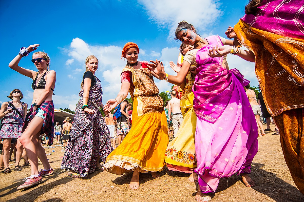 Festiwal Kolorów (Przystanek Woodstock 2014 - Pokojowa Wioska Kryszny)